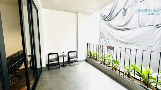 CHỦ CẦN TIỀN MUỐN BÁN GẤP NGỌC THUỴ - 6TẦNG THANG MÁY - OTO VÀO TẬN NHÀ - FULL NỘI THẤT - 7
