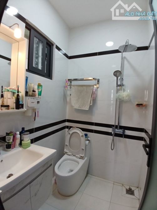 BÁN NHÀ HẺM NHỰA 6M HOÀNG HOA THÁM  PHƯỜNG 7, BÌNH THẠNH 4x18m, 4 TẦNG GIÁ CHỈ 10,X TỶ - 7