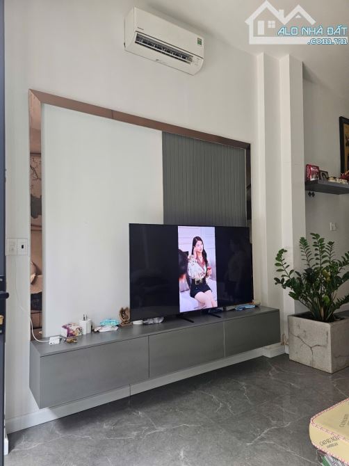 Bán nhà Phạm Phú Thứ P10 Tân Bình ô tô ngủ trong nhà 56M2 2 Tầng mới đpej 8 tỷ 7 - 7