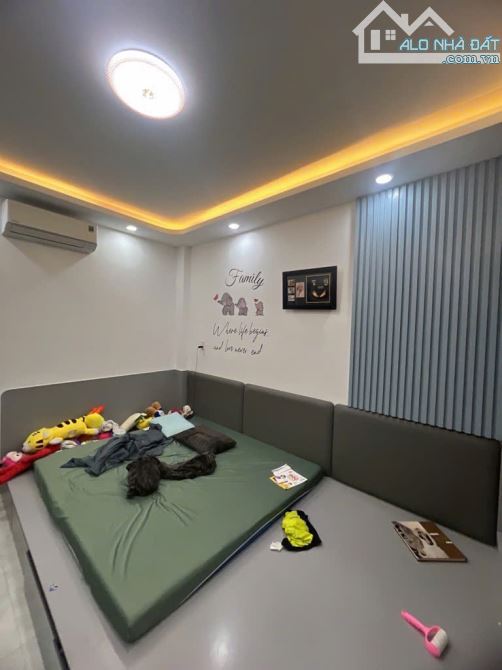 GẤP BÁN NHÀ 3 TẦNG-HXH-DỌN VÀO Ở NGAY-PHẠM THẾ HIỂN-QUẬN 8-DT: 3,7X14-NHỈNH 7 TỶ - 7