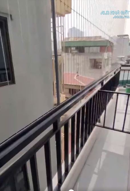 Cho Thuê CCMN 87 Yên Xá Thanh Trì 20m2 Studio Gác Xép Cửa Sổ Ban Công Thang Máy Gần Chợ - 8