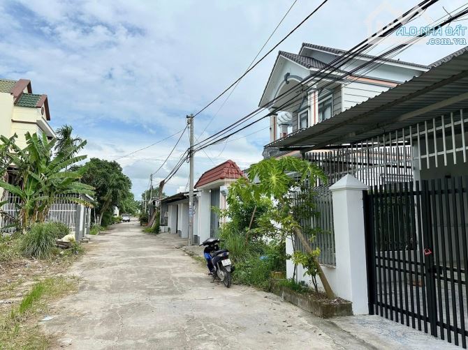 📩 Ngôi nhà nhỏ nhưng đầy ấm áp tiện nghi 56m2 ở Hóc Môn cần bán với giá 700 triệu SổRiêng - 9