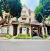 Siêu Víp Biệt thự đơn lập Linh Đàm 232m2 4 tầng mặt tiền 13m giá siêu tốt