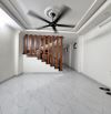 Siêu hot! Nhà phố Mễ Trì 42,1m2 x 5T, Ngõ thông, KD, full Nt ở ngay 8,3 tỷ.