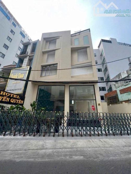 Bán Khách Sạn đường Lê Hồng Phong P12 Quận 10. DT 14x20m Hầm 7 Tầng, đang Cho Thuê 120tr