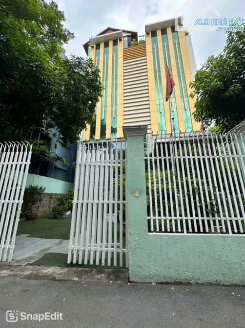 Toà nhà văn phòng đường Võ Thị Sáu P7 Quận 3. DT 13x30m kế cấu 1 hầm 7 tầng giá 160 tỷ