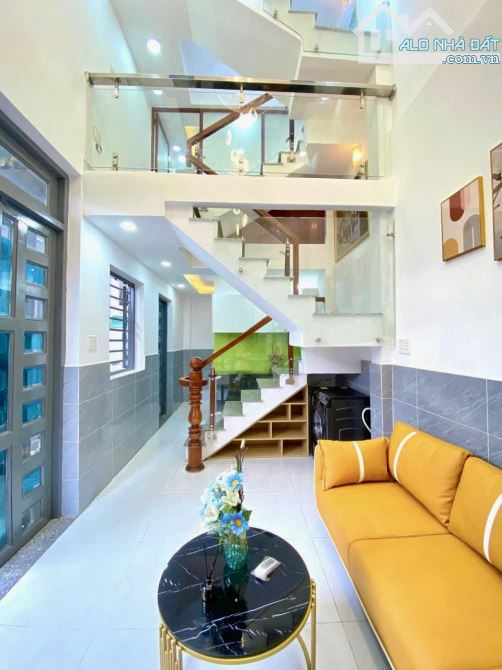 SD54.5m2, NHÀ BÁN 3 TẦNG, 3PN, THỐNG NHẤT, P16 GÒ VẤP, 3.65 TY TL