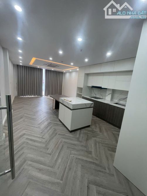 Em cần cho thuê nhà riêng Ô tô đỗ cửa ngõ ô tô tránh Thái Hà - Đống Đa