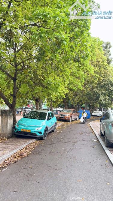 Bán gấp! Vạn Phúc, Hà Đông, đất DT 52m2, MT 4.2m, ô tô tránh, xây 7 tầng, nhỉnh 10 tỷ