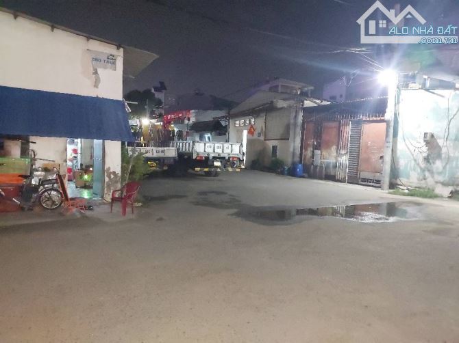 BÁN NHÀ CẤP 4- DT 56M2- HẺM XE HƠI THÔNG QUỐC LỘ 1A PHƯỜNG THẠNH XUÂN QUẬN 12 CHỈ 3,4 TỶ