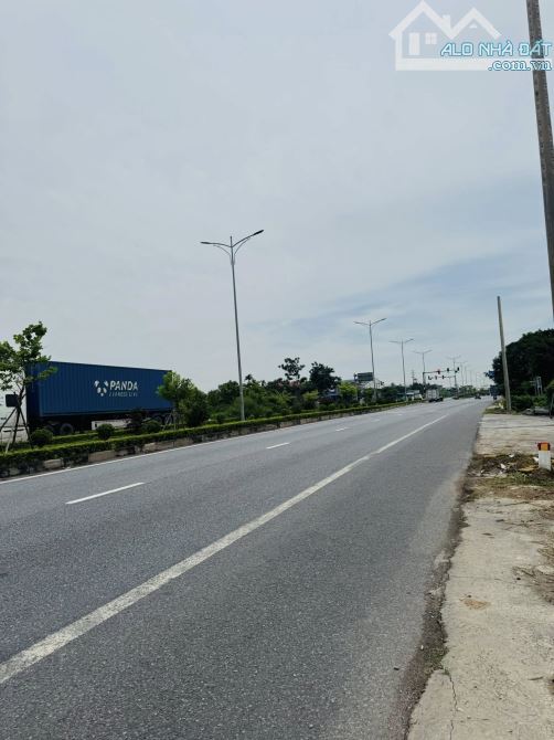 Nhượng lô đất mặt đường Nguyễn Trường Tộ ngay gần nút giao 208