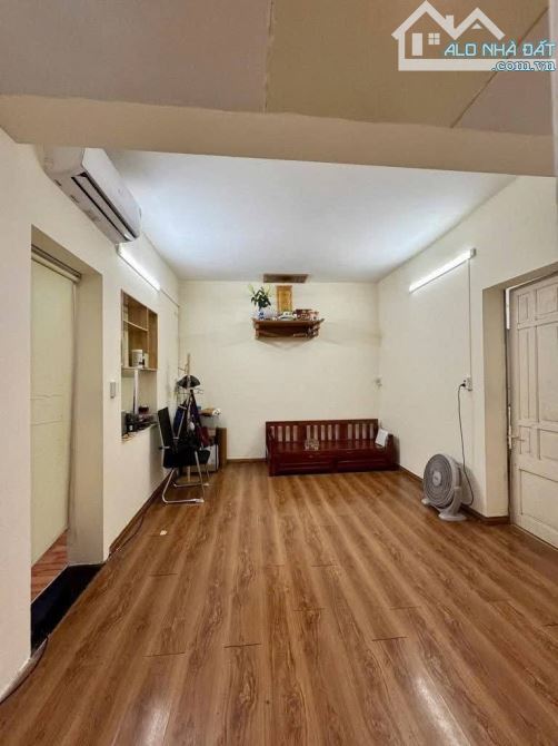 BÁN CĂN HỘ NHÀ E ĐỀN LỪ 1 – 55/60M² – 2 NGỦ – THOÁNG ĐẸP - FULL NỘI THẤT – 3.08 TỶ