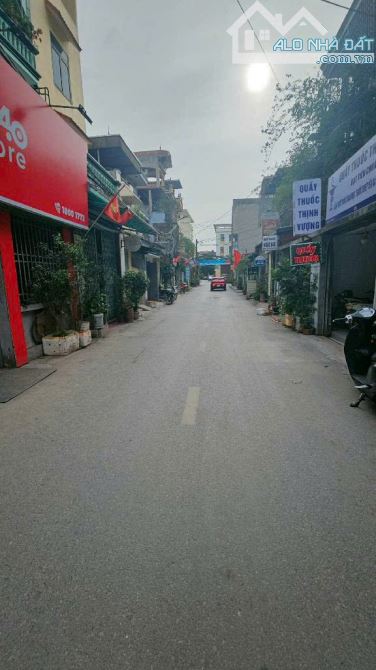 Ngọc Hồi nhà mới koong 5 tầng gần phố 10m ô tô tránh giá hợp lý 4.65 tỷ