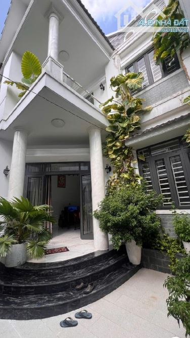 CHỦ TREO BẢNG! BÁN ĐẤT TẶNG BIỆT THỰ 3Tầng Ngang BỀ THẾ 8,2x12 An Dương Vương Q8 Nhỉnh 9Tỷ
