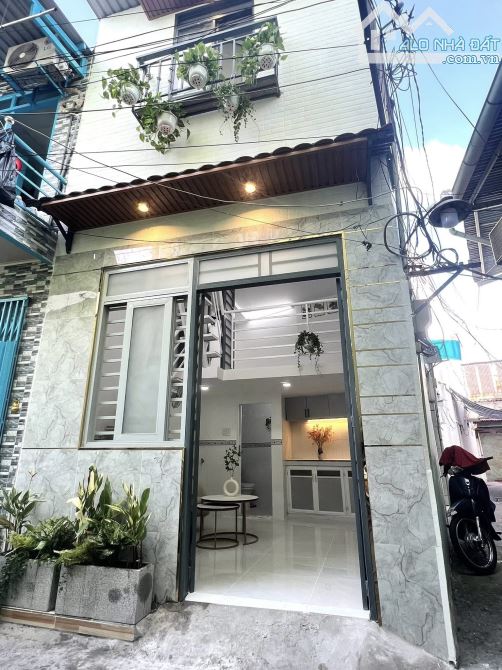 🌹CHỈ ~ 2 TỶ CÓ NGAY NHÀ ĐẸP GIÁ TỐT HƯNG PHÚ P10 Q8 – GIÁP Q5, Q1 – SỔ HỒNG RIÊNG NỞ HẬU