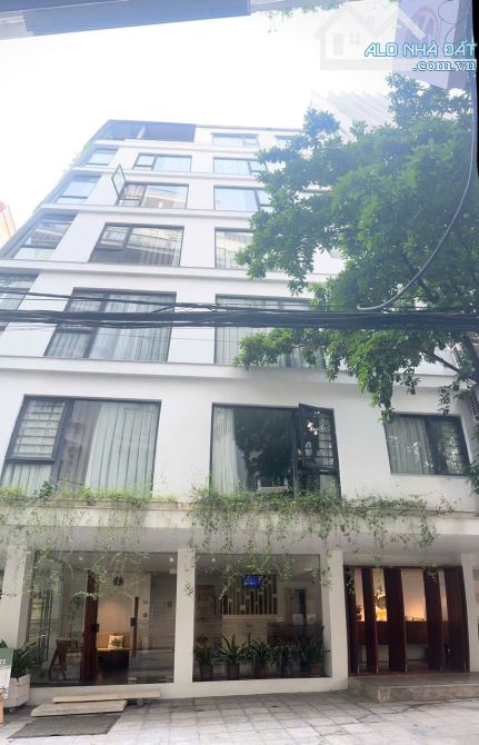 Bán tòa nhà phố Đào Tấn Ba Đình 200m2 x 7 tầng, mặt tiền 13m nhà lô góc 2 hai mặt tiền