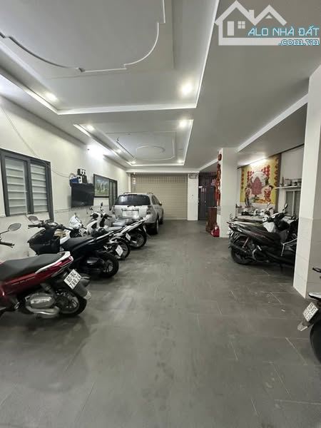 CHDV 5 tầng hxh 6m nguyễn văn lượng gò vấp 250m2 23p có thang máy thu nhập 120tr bán nhanh