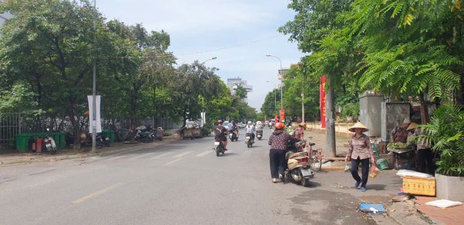 TÔ HIỆU HÀ ĐÔNG NHÀ ĐẸP DÂN XÂY THIẾT KẾ HIỆN ĐẠI LÔ GÓC CỰC THOÁNG SÁNG 50m 8,99 TỶ