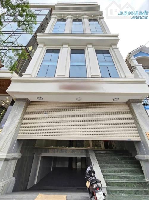 Bán Toà Văn Phòng 8 Tầng Kinh Doanh Mặt Phố Tân Mai Kim Đống Hoàng Mai DT 176M Giá 70Tỷ.