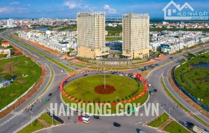 Bán lô đất mặt tiền đường Bùi Viện đối diện bệnh viện Vinmec, vị trí vàng, kinh doanh đỉnh