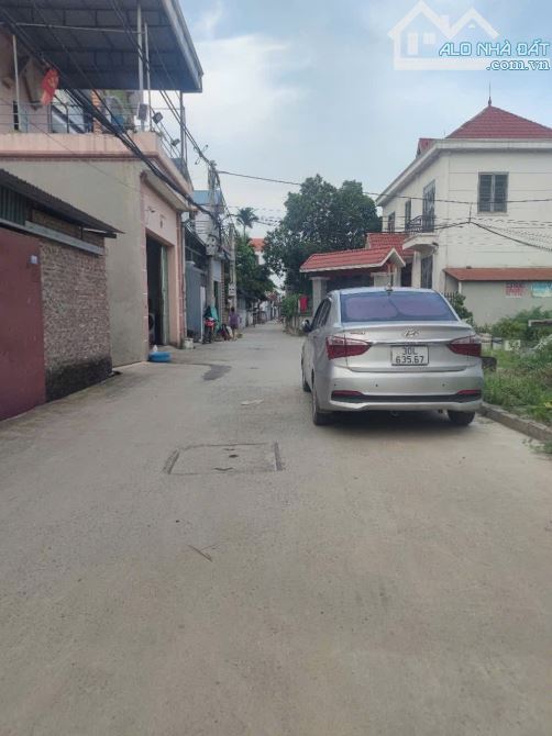 BÁN ĐẤT PHÚC LỢI DT60M2, MT4M, Ô TÔ CỬA GIÁ 5.X TỶ, CHỦ THIỆN CHÍ BÁN GẤP.