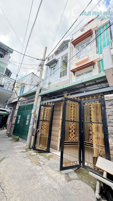 🏡 BÁN NHÀ ĐẸP ĐƯỜNG SỐ 37 – TÂN KIỂNG, QUẬN 7 ✅🚘 xe hơi đổ cửa  ✅ Diện tích 4x22m,