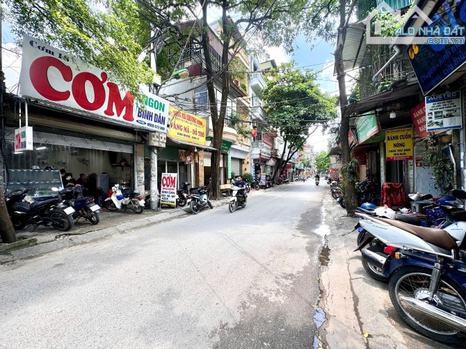 Bán nhà Đường Giải Phóng 106m2 - Mặt Tiền 9m - Ô tô Tránh, Kinh Doanh Đa Dạng.