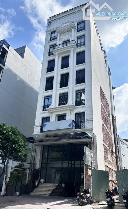 Bán Tòa nhà MT Nguyễn Cư Trinh, Quận 1 - Ngang 5x19m - Hầm 7T có TM - HĐT:150trđ - 41 tỷ