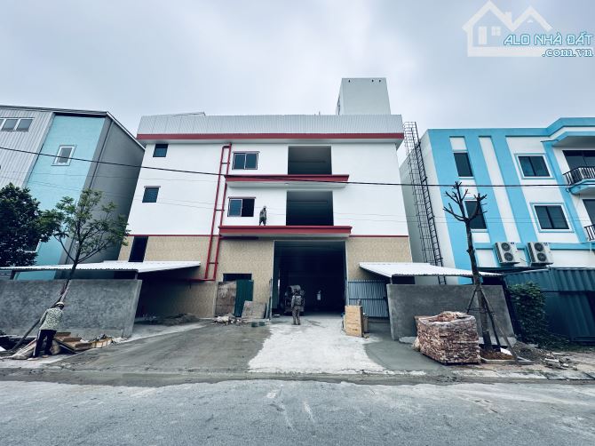 Cho thuê nhà xưởng 3 tầng trong kcn hoài đức PCCC tự động