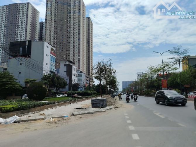 BÁN NHÀ PHÂN LÔ LAI XÁ HOÀI ĐỨC Ô TÔ TRÁNH 78M2 x 6T THANG MÁY GIÁ 16.9 TỶ