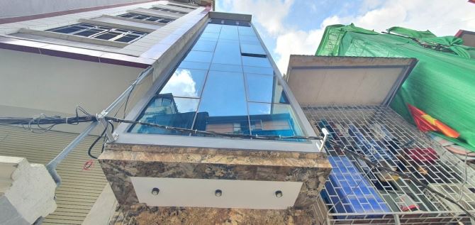 Nhà phố Lạc Trung xây mới kinh doanh văn phòng, Dt 50m2, 6t, giá 16.8 tỷ.