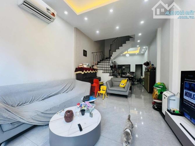 🌹SIÊU PHẨM LẠC LONG QUÂN-Ô TÔ ĐỖ CỬA VÀO NHÀ-NHÀ MỚI Ở NGAY-HÀNG XÓM THÂN THIỆN-58M x15Tỷ