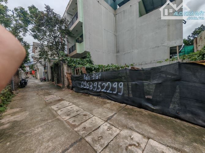 Bán đất Liên Mạc 40m2 Ngõ thông, ô tô đỗ cửa, giá 4,85 tỷ