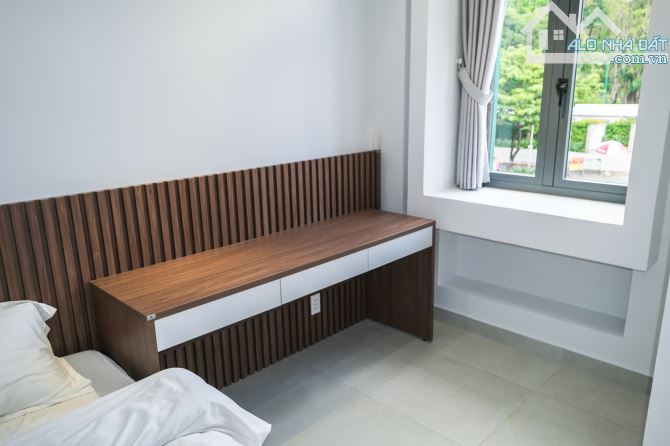 CHO THUÊ CHDV 60M2 MT HAI BÀ TRƯNG, QUẬN 1, VIEW CÔNG VIÊN LÊ VĂN TÁM, 12.5 TR/TH - 10