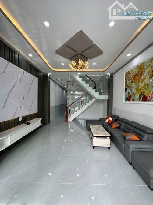 Bán nhà lầu 5 x 30 trường chinh hiệp ninh chỉ có 3 tỷ 060 - 1