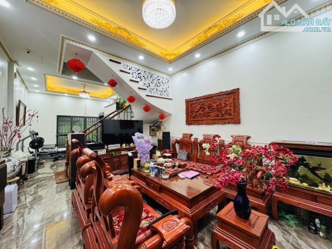 PHỐ BỒ ĐỀ 80M, Ô TÔ CÁCH 30M NHÀ ĐẸP CHỈ 10.5 TỶ - 1