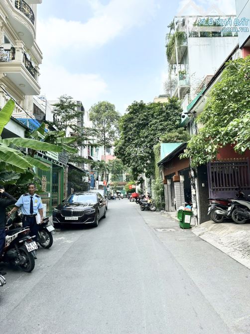 Nhà Hầm 4 Tầng mặt tiền Trần Doãn Khanh, Quận 1, 7x20m, Chỉ 44 Tỷ - 1