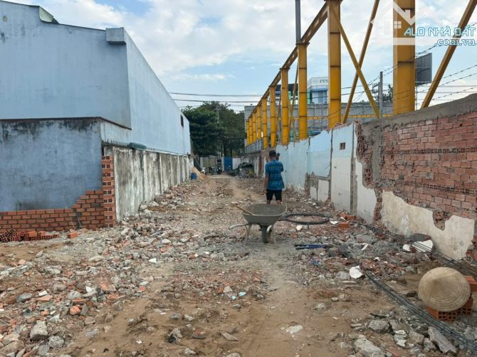 Đất 6x70m Nở Hậu 14.5m Mặt Tiền Đường Nguyễn Văn Bứa Hóc Môn Giá 13.5 Tỷ TL - 1
