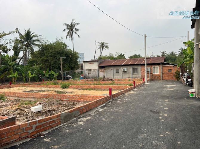 Mặt Tiền Hẻm Xe Hơi – Đất Đẹp Xây 3 Tầng – Trung Tâm Bình Tân – Giá Tốt Đầu Tư - 1