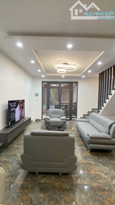 BÁN NHÀ MỚI XÂY FULL NỘI THẤT ĐÀO DUY TỪ,P. XUÂN HƯƠNG - ĐÀ LẠT - 3PN - 1