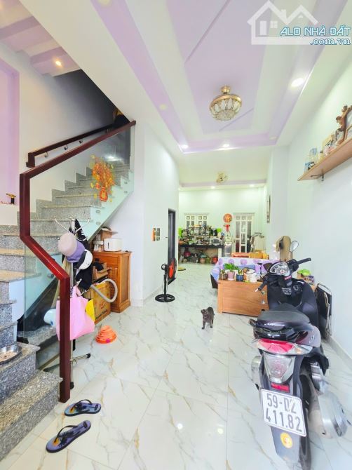 💥 NHÀ PHỐ 50M2, 2 TẦNG, ĐƯỜNG Ô TÔ 9M, GẦN CHỢ LONG PHƯỚC. - 1