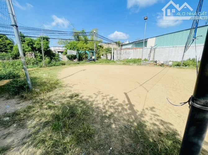 VĨNH LỘC - ĐẤT 1800M FULL THỔ CƯ - ĐẤT TRỐNG CAO RÁO - ĐƯỜNG NHỰA 8M TIỆN XÂY KHO XƯỞNG - 1