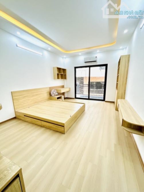 BÁN NHÀ NGUYỄN CẢNH DỊ 38M2 5 TẦNG 4 PHÒNG MT 4M 7 TỶ NHỈNH - 1