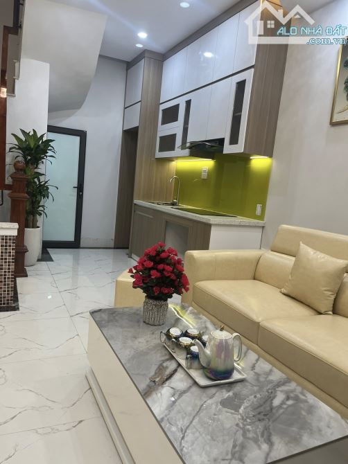 CHÍNH KINH THANH XUÂN NHÀ MỚI ĐẸP FULL NỘI THẤT 100M RA PHỐ 25M2  4 TẦNG 6 TỶ - 1
