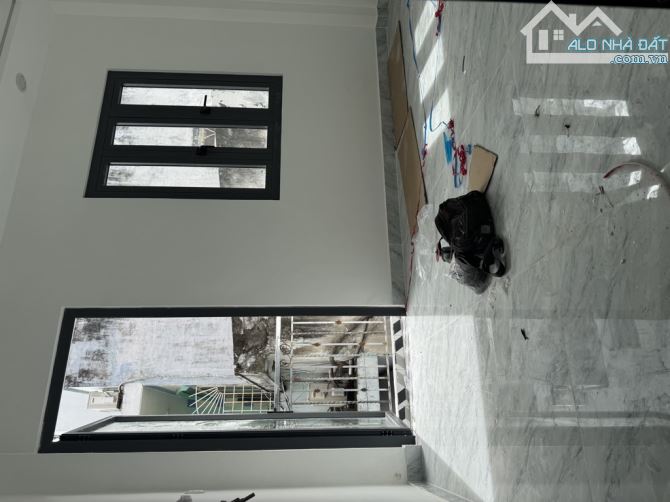 3 TẦNG, 4 x 16, NGAY LÊ TRỌNG TẤN, HẺM XE HƠI, CHỈ 4.9tỷ - 1