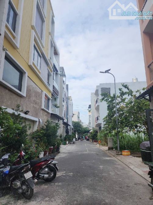 Bán nhà gần đường lê trọng tấn bình hưng hoà - 1