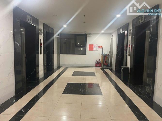 Cần bán căn chung cư Cổ Nhuế, diện tích 68m² nhà đẹp full nội thất, nhỉnh 3 tỷ - 1