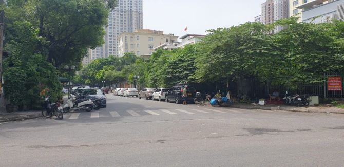 TÔ HIỆU HÀ ĐÔNG NHÀ ĐẸP DÂN XÂY THIẾT KẾ HIỆN ĐẠI LÔ GÓC CỰC THOÁNG SÁNG 50m 8,99 TỶ - 1