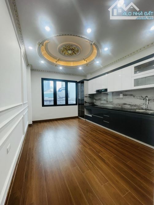 MẶT PHỐ GIẢNG VÕ 23 TỶ DT 27M MT 4M 6T VỈA HÈ ĐÁ BÓNG KINH DOANH ĐỈNH CAO - 1