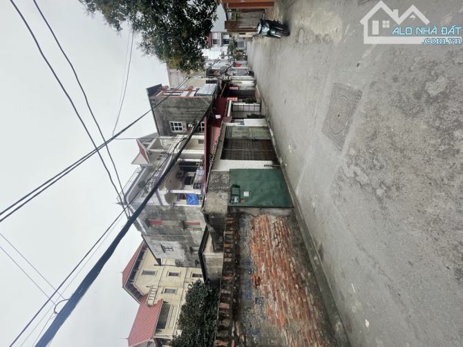 Phân khúc hiếm, bán đất Trâu Quỳ Gia Lâm, 43m- 5 tỷ thương lượng - ô tô vào đất. - 1